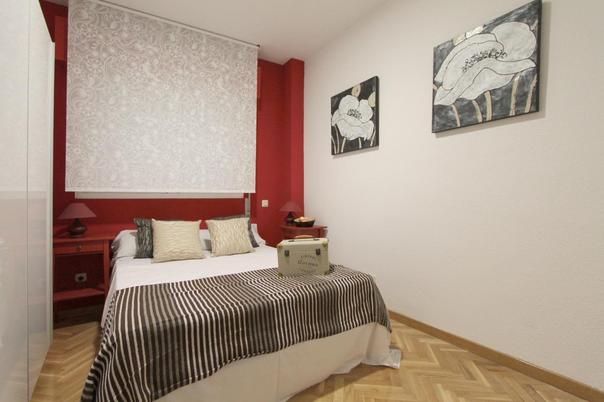 Apartamentos Goyescas Deco Madrid Oda fotoğraf